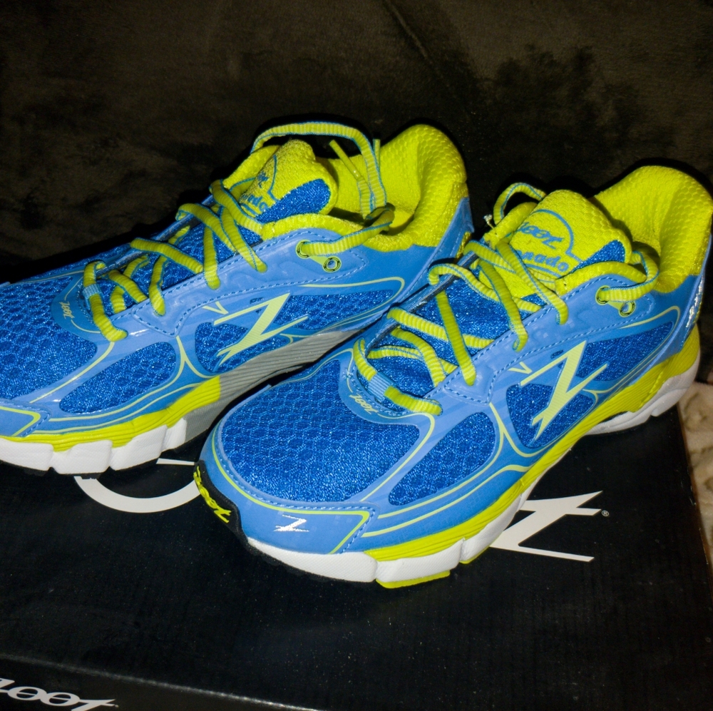 "NWT" ZOOT CORONADO SNEAKERS